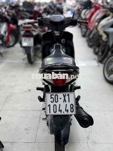 Yamaha Sirius Đen