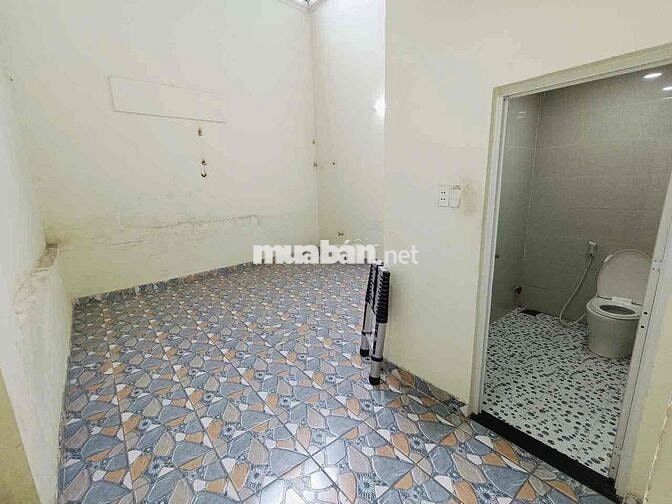 Nhà HXH 1/ Q.Trung P8: 4x18m, 5 phòng ngủ, 3wc