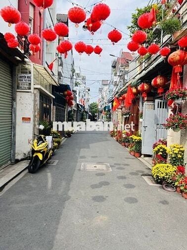 Cần bán gấp căn nhà 1 trệt 3 lầu gần GO An Lạc, Giá 3 Tỷ 550TR còn bớt