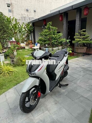 SH160 Abs 2025 mới đi 2400 km Bản Thể thao