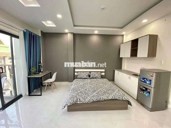 CĂN HỘ STUDIO 40M2 BAN CÔNG TÒA NHÀ THANG MÁY GẦN NGÃ TƯ PHÚ NHUẬN