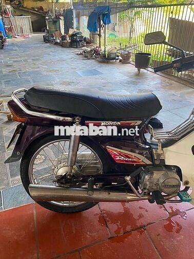 Honda Dream Thái