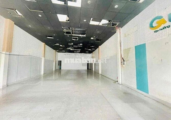 CHO THUÊ NHÀ CẤP 4 MẶT TIỀN NÚI THÀNH