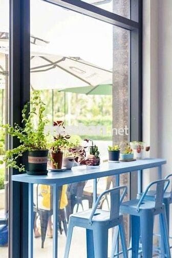 SANG NHƯỢNG QUÁN CAFR& KEM FULL NỘI THẤT
