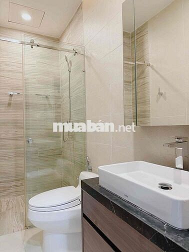 Căn hộ 1 phòng ngủ ngay sân bay giá tốt