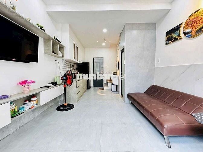 Bán nhà hẻm xh 748 thống nhất 