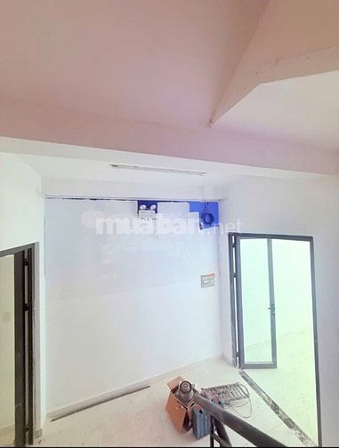 Cho thuê nhà 1 Trệt 2 Lầu làm văn phòng cty