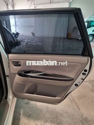 Mitsubishi Grandis 2005 Trắng 190000 km