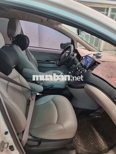 Mitsubishi Grandis 2005 Trắng 190000 km