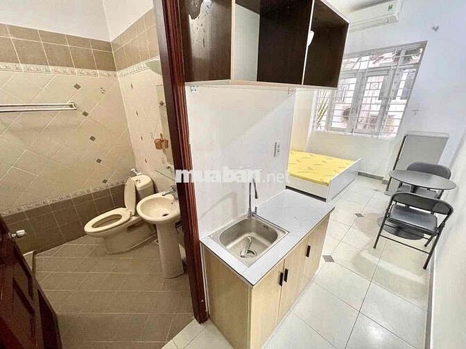 CHO THUÊ GẦN ĐH FTU HUTECH VĂN LAN UEF / LAND MARK81 -METRO VĂN THÁNH