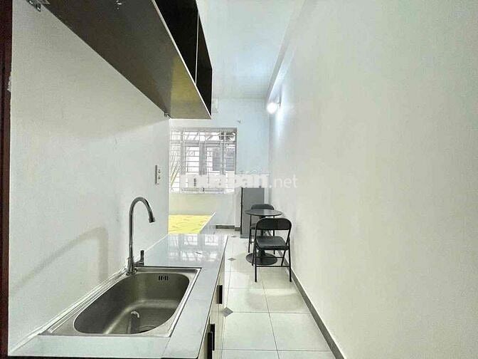 CHO THUÊ GẦN ĐH FTU HUTECH VĂN LAN UEF / LAND MARK81 -METRO VĂN THÁNH