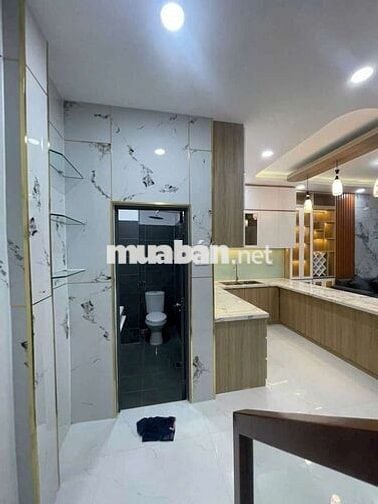 nhà mới đẹp có nội thất 6x8m trệt lầu 2pn 2wc 2 máy lạnh gần n máy bia