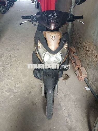 Xe tay ga Suzuki Đen, Vàng đồng