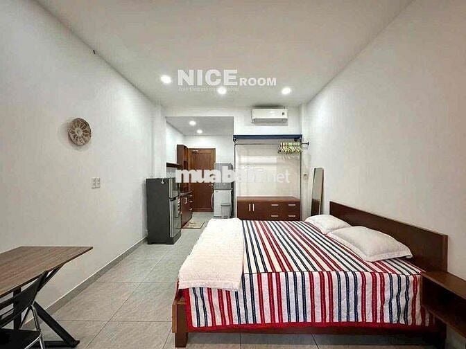 Hệ Thống Căn Hộ 1Pn Ban Công Cửa Sổ Thoáng Mát, Gần Ngã Tư Hàng Xanh