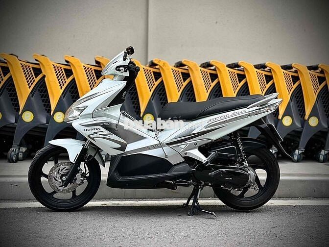 Honda Air Blade Fi 2010 Trắng