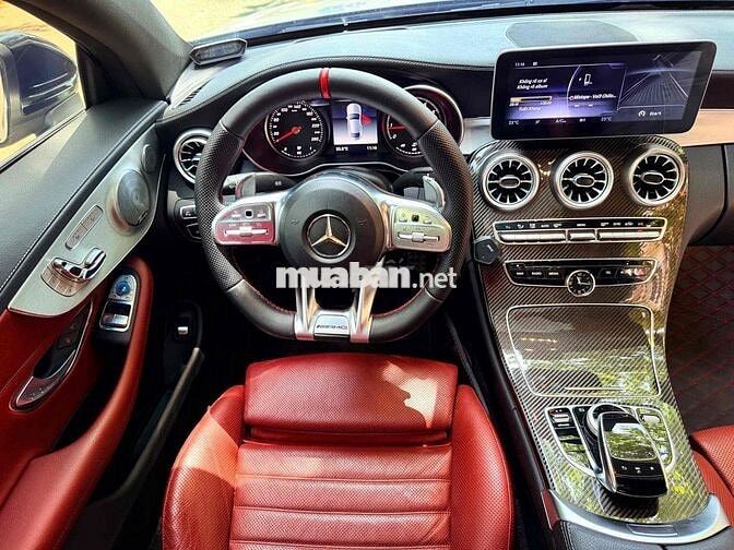 Mercedes C300 Coupe 2018 Trắng 25.000 km