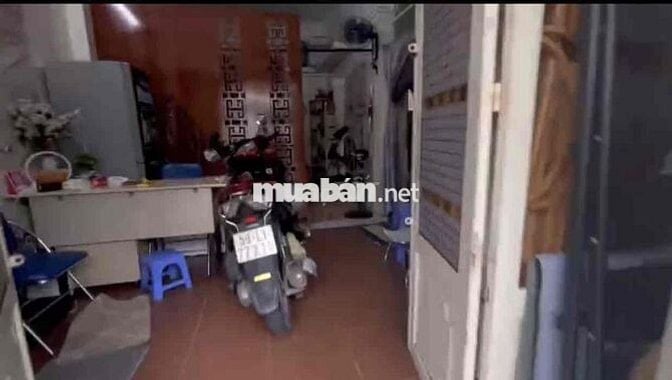 cho thuê căn hộ tầng trệt chung cư măt tiền Nguyên Gia Trí