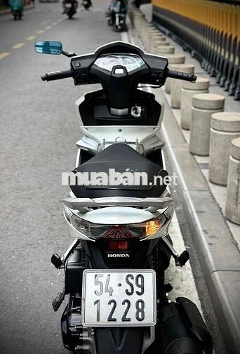 Honda Air Blade Fi 2010 Trắng