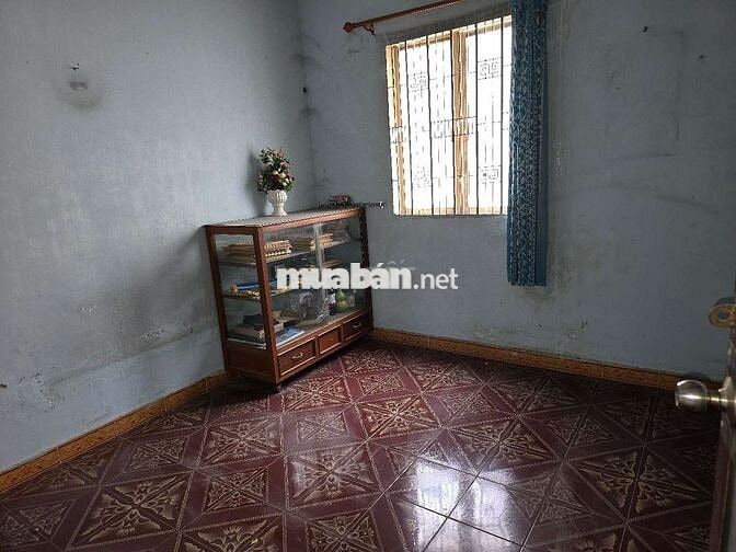 ​Cho thuê nhà nguyên căn/ đất ODT mặt tiền gần 12m đường DT 747B