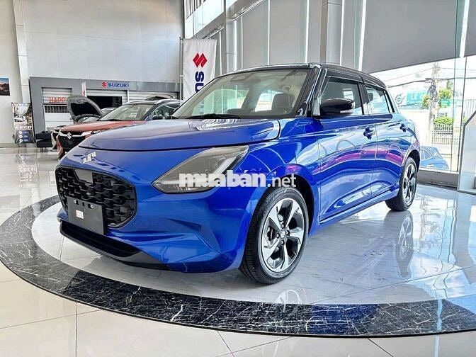 Suzuki Swift Hybrid 2024 Xanh Đen 900 km