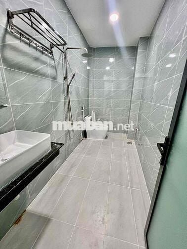 Cho Thuê Nhà Mới DT 110m2 1Trệt 1Lầu 2Pn 2Wc Hẻm Ôtô Ngay Cầu An Lộc