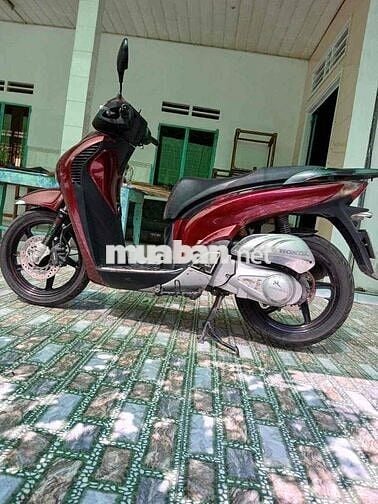 Honda SH 125 , Việt Nam 2012 mẫu Ý Đỏ nho