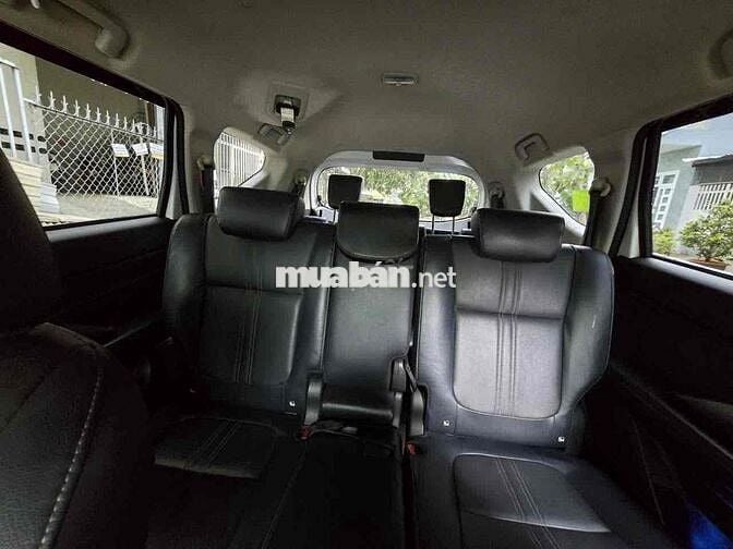 Mitsubishi Xpander Cross 2024 Trắng Thể thao