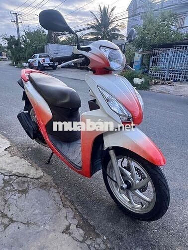 Honda Vision 2014 màu Đỏ trắng