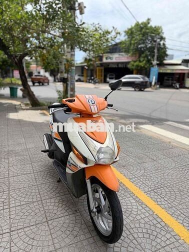 Honda Click Tự động Cam, Trắng, Đen