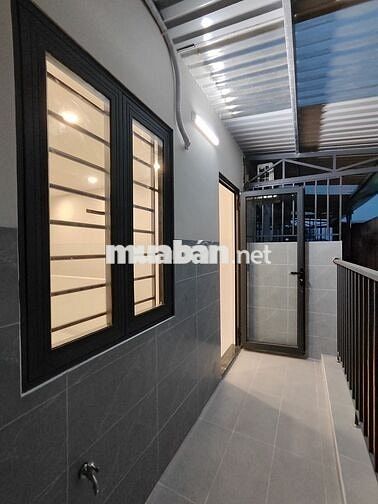 Nhà 1 trệt 1 lầu 45m2 ở Hiệp Thành