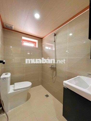 CHO THUÊ PHÒNG TRỌ CÓ GÁC GẦN CÔNG VIÊN PHẦN MỀM QUANG TRUNG