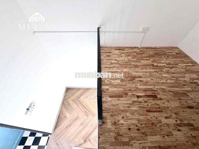 PHÒNG TRỌ MỚI XÂY_GÁC CAO_NGAY CÔNG VIÊN LÊ THỊ RIÊNG