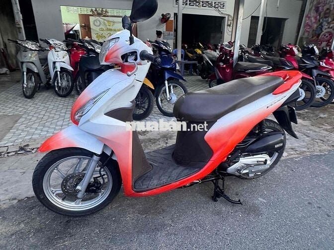 Honda Vision 2014 màu Đỏ trắng