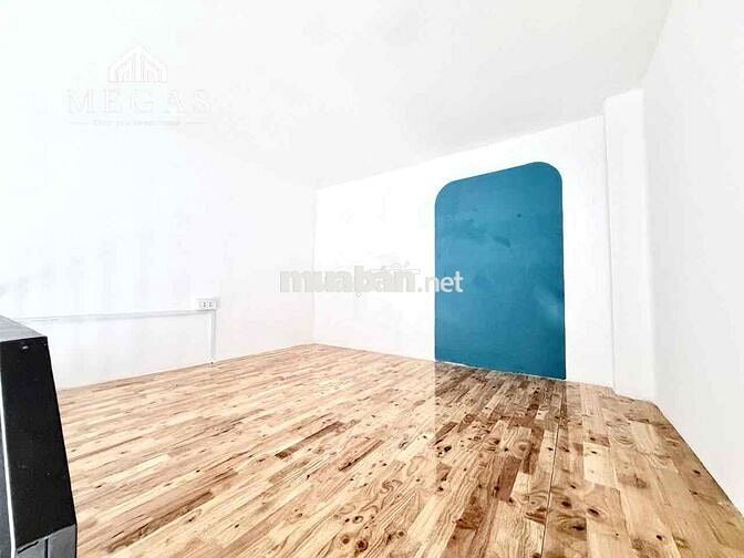 PHÒNG TRỌ MỚI XÂY_GÁC CAO_NGAY CÔNG VIÊN LÊ THỊ RIÊNG