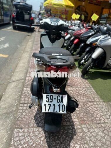 Honda SH 125cc 2010 bs 59ga-17110