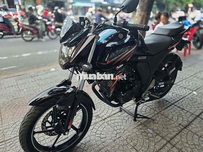 Yamaha FZ150i Nhập khẩu Đen cam
