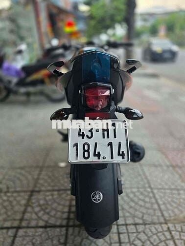 Yamaha FZ150i Nhập khẩu Đen cam