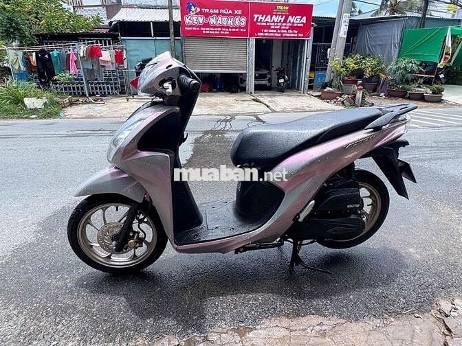 Honda Vision 2026 Xám hồng 9000 km