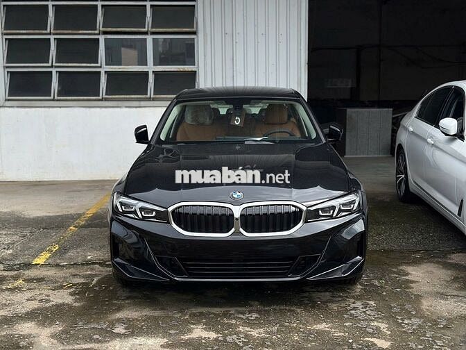 BMW 320i Sportline 2026 Sedan Đen Mới 100%