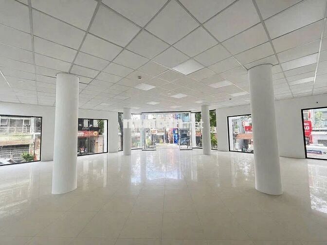 🏢 CHO THUÊ TÒA NHÀ MẶT TIỀN ĐƯỜNG TRƯỜNG SƠN DT 8M X 15M QUẬN 10