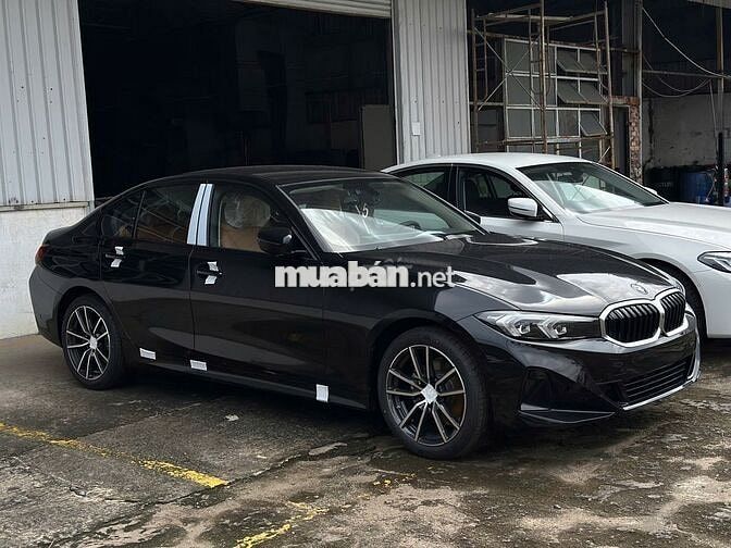 BMW 320i Sportline 2026 Sedan Đen Mới 100%