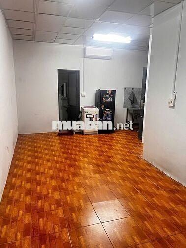 CHO THUÊ PHÒNG TRỌ FULL NỘI THẤT –  NGAY VẠN PHÚC CITY