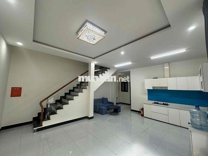 CHO THUÊ NHÀ NGAY TRUNG TÂM THÀNH PHỐ – ĐƯỜNG LÊ DUẨN