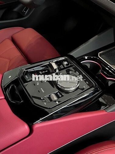 BMW 520i 2026 Trắng