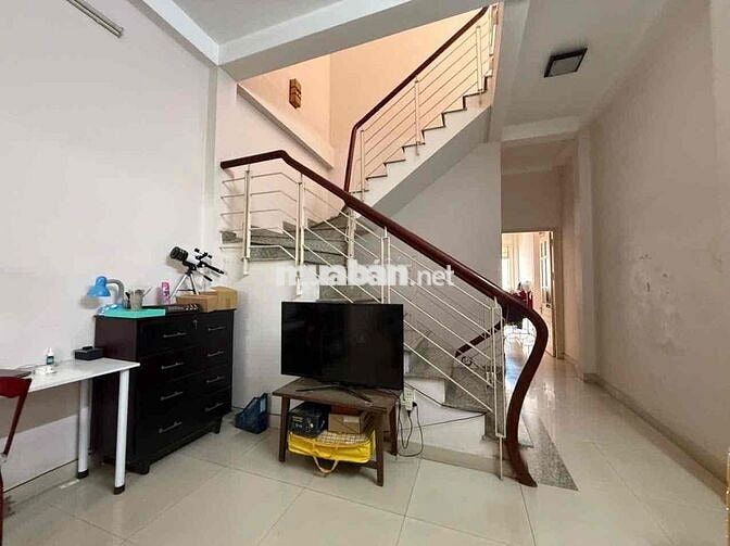 CHO THUÊ NHÀ 3 TẦNG KIỆT OTO  ĐƯỜNG TRƯNG NỮ VƯƠNG