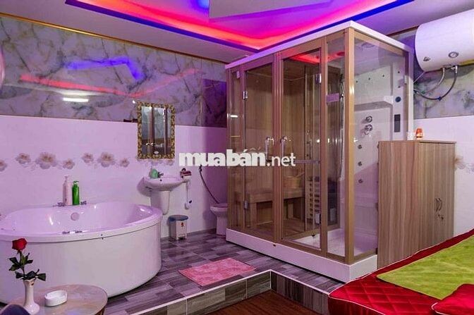 TUYỂN NV HƯỚNG DẪN MASSAGE BAO ĂN Ở