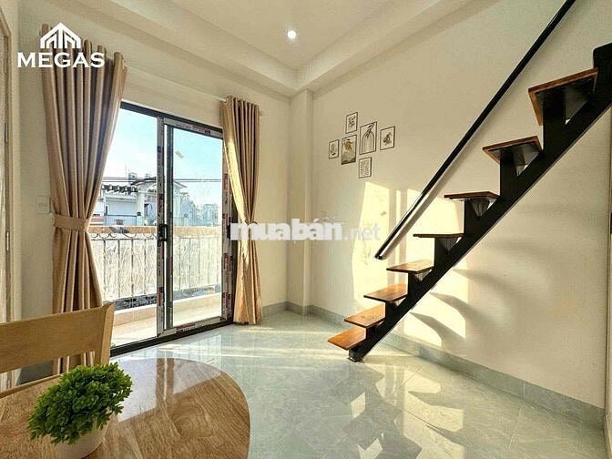 PHÒNG DUPLEX BAN CÔNG - FULL NỘI THẤT - GẦN TRƯỜNG VĂN LANG