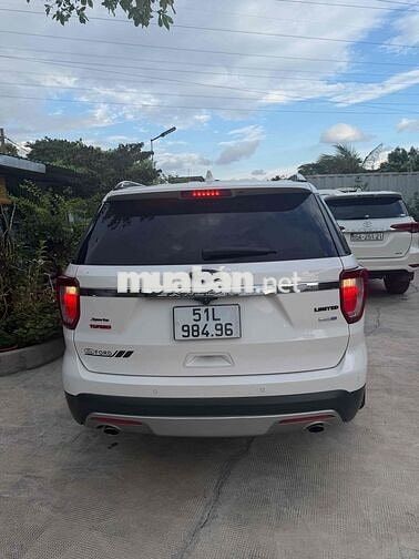 Ford Explorer 2017 2.3 Ecoboost XS Trắng