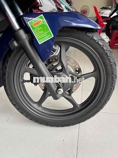 Honda Air Blade 125cc 4V . lướt 6k km . bao ko tua