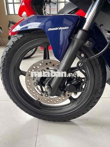 Honda Air Blade 125cc 4V . lướt 6k km . bao ko tua